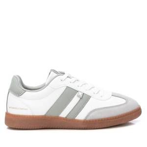 NEW XTI women's casual sneakers in pale green